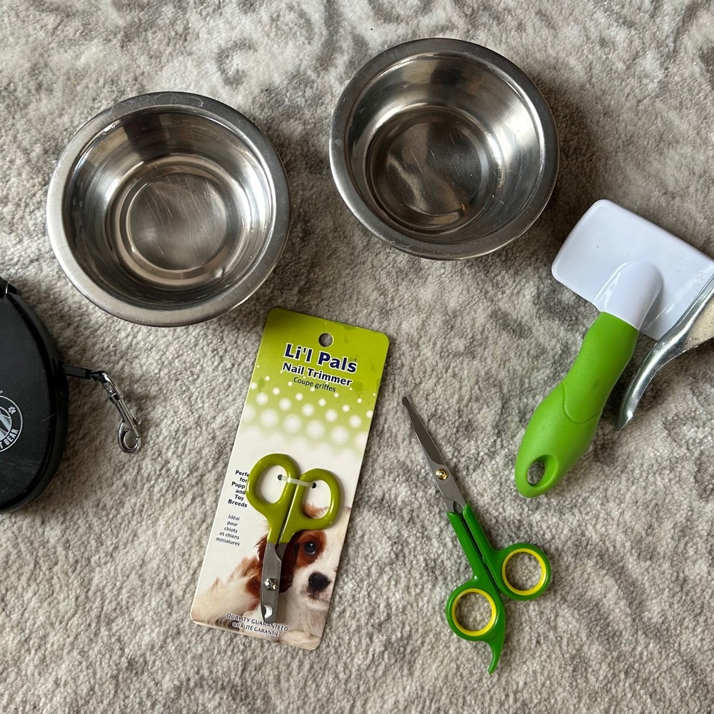 Pet Grooming Tools Bowls Retractable Leash Resco Nail Clippers